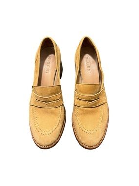 M. Gemi Suede Heeled Penny Loafers